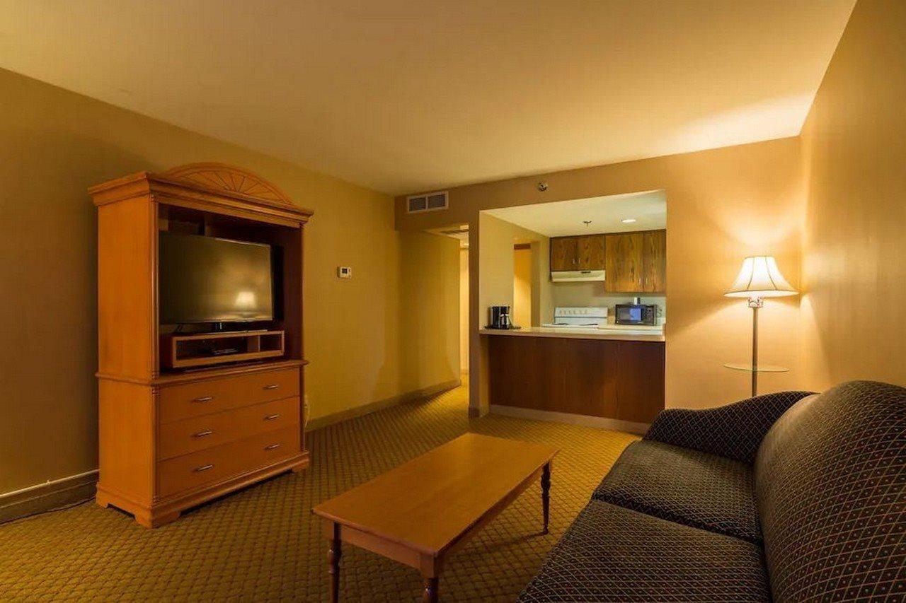 מלון Ramada By Wyndham מילווקי מראה חיצוני תמונה